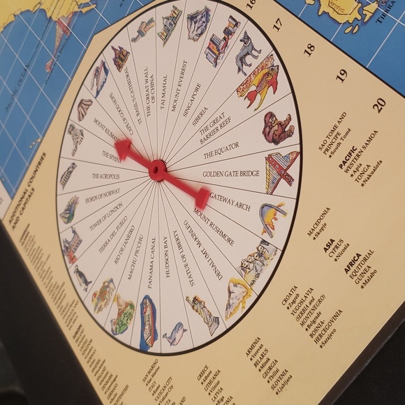 Where In The World Is Carmen Sandiego? Vintage Board Game 1992 TV Show - Picture 9 of 10